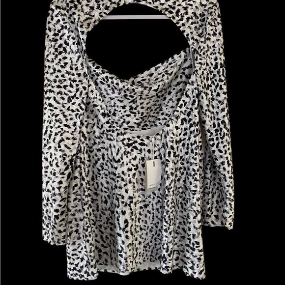 C/MEO Collective Black and Cream Asymmetrical Long Sleeve Dress Small - Picture 3 of 9